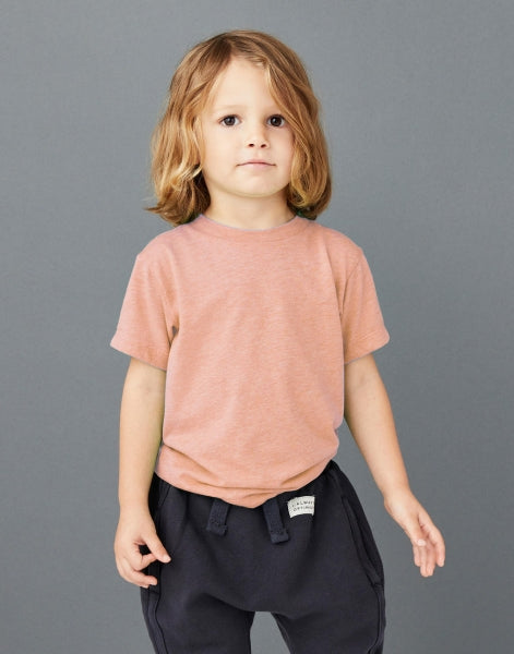T-shirtje gepersonaliseerd met sport en naam