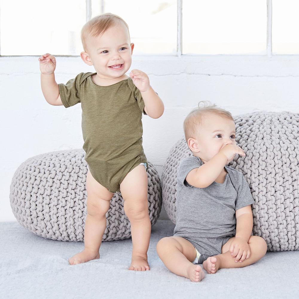 T-shirtje gepersonaliseerd met sport en naam