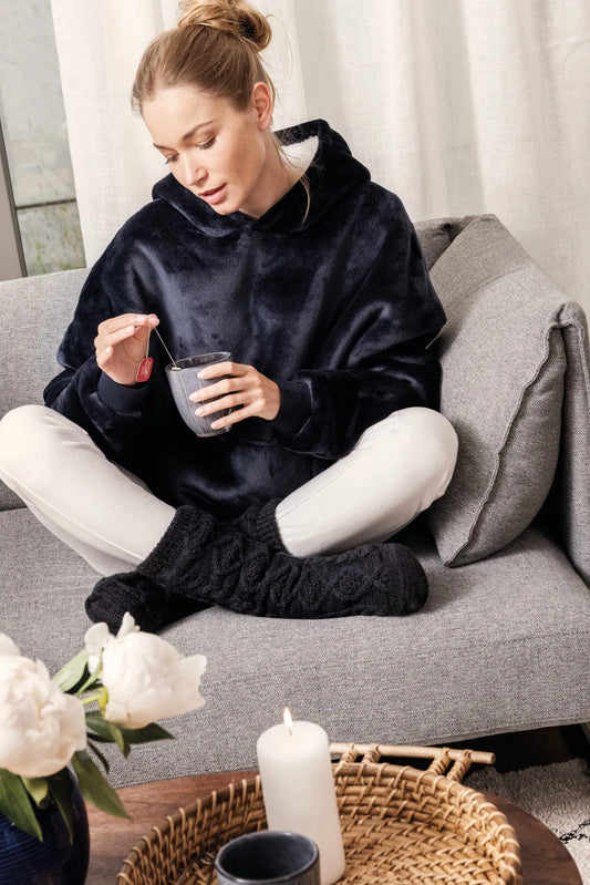 Gepersonaliseerde zachte surf poncho of badjas geborduurd met naam tekst of logo Kariban Antwerpen