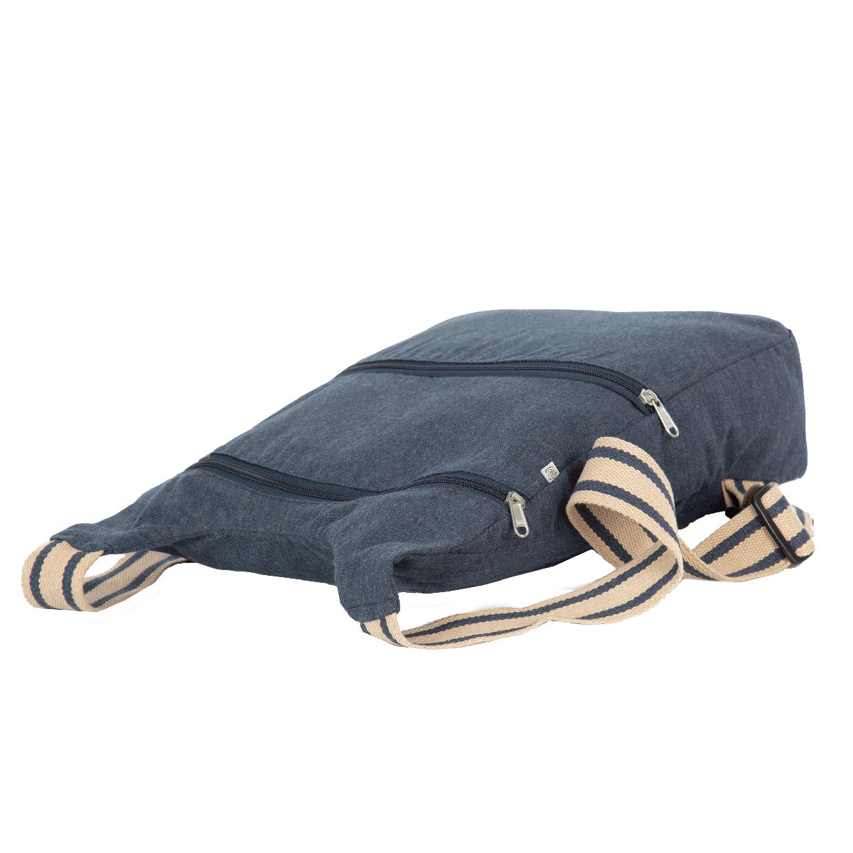 Geborduurde ecologische denim rugzak gepersonaliseerd met naam tekst of logo native spirit Antwerpen