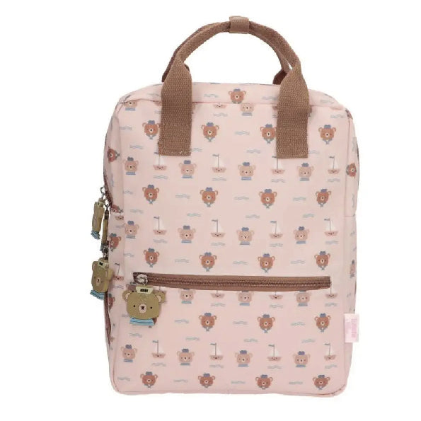 Gepersonaliseerde kleuter of kinder rugzak met speelse beertjes en bootjes print van het merk Tutete designed by Eef Lillemor geborduurd op naam