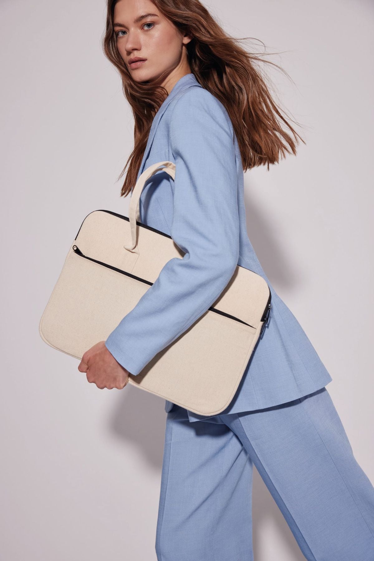 Laptop sleeve te borduren met naam of logo