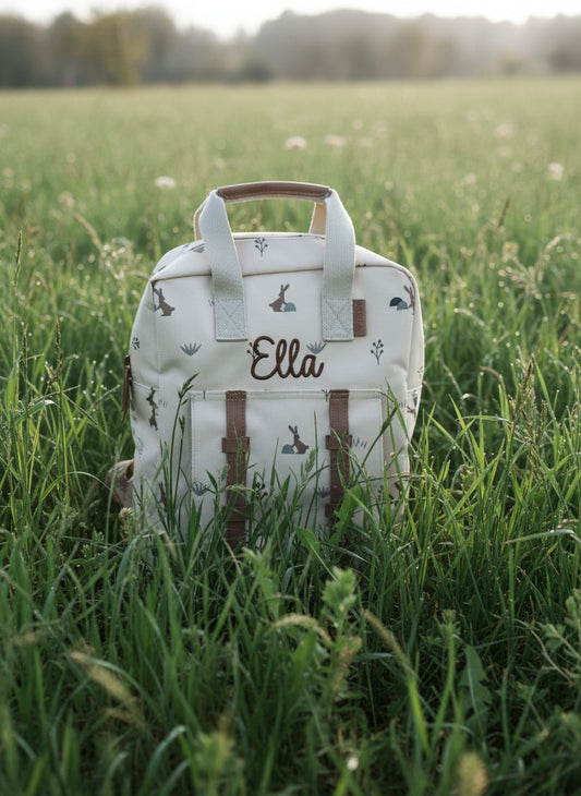 Fresk Rugzakje met konijntjes professioneel geborduurd met de naam van een kind