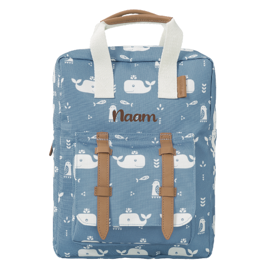 Gepersonaliseerde Kinder rugzak walvissen van Fresk op naam geborduurd te Antwerpen met whale print voor kleuter