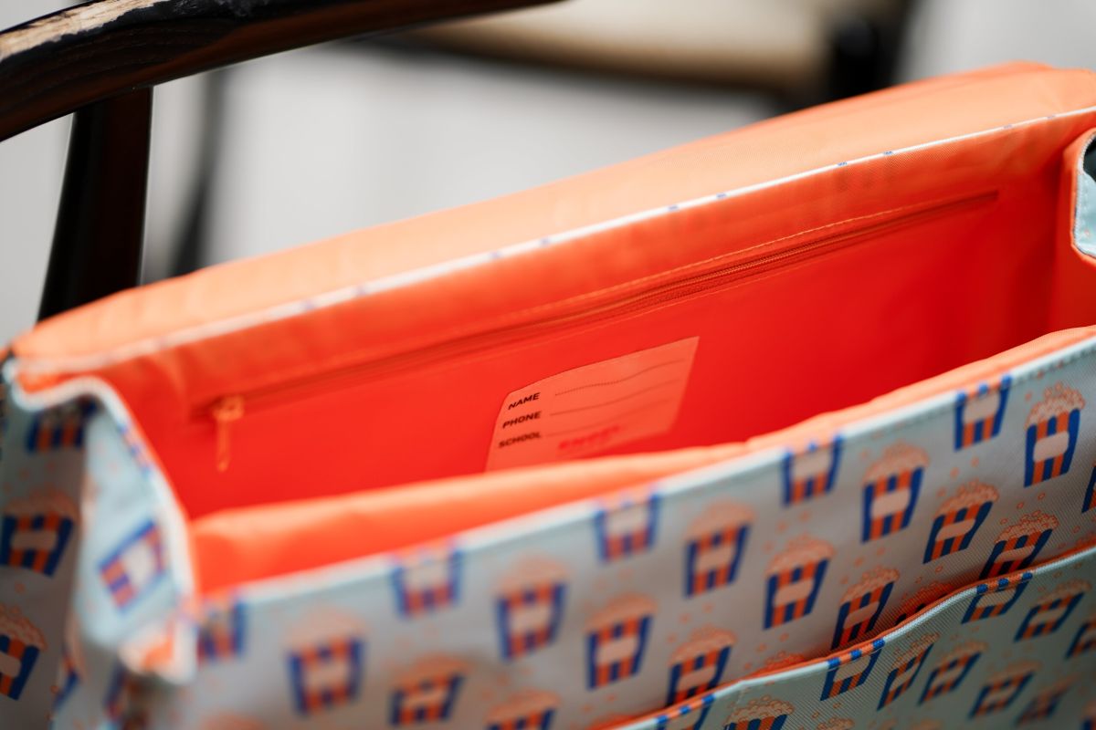 Engel Boekentas Popcorn - Geborduurd op naam