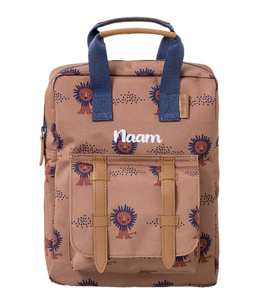 Gepersonaliseerde rugzakje van Fresk met een leeuwen motief en geborduurde naam