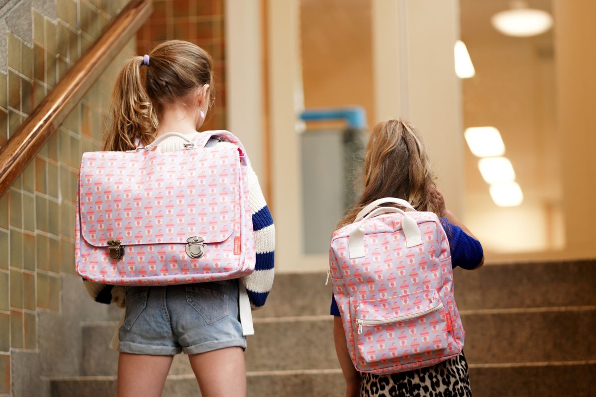 Engel Boekentas Milkshake - Geborduurd op naam