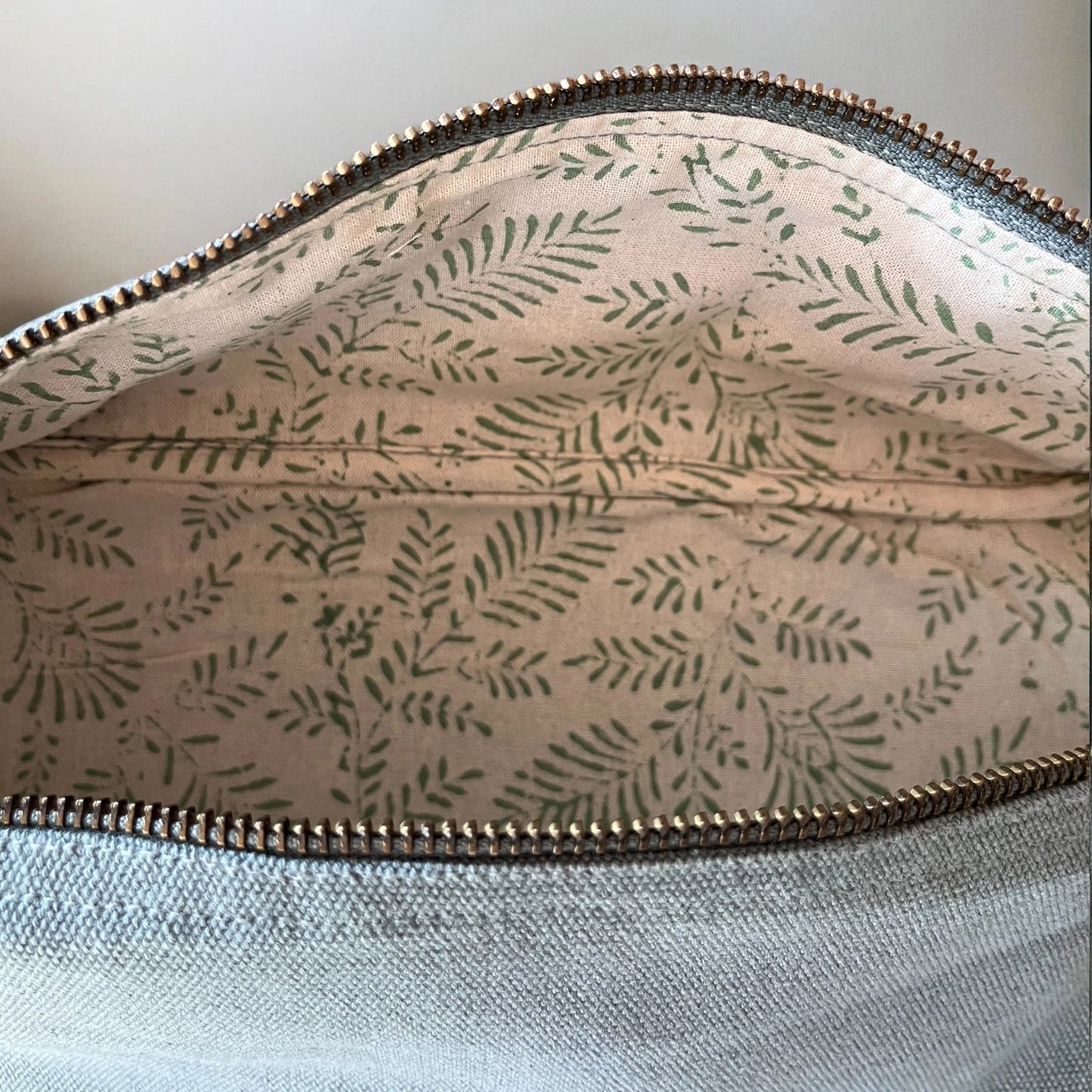 Heuptasje “MUM OF ONE” – Salie