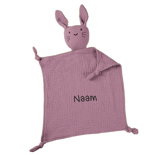 Knffeldoekje met konijntje gepersonaliseerd geborduurd met naam