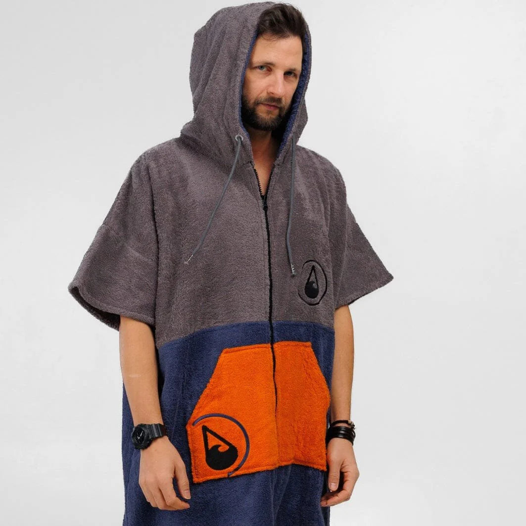Shany Zipper Poncho - Gepersonaliseerd