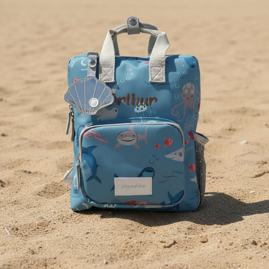 Gepersonaliseerde kinder rugzak haaien en vissen print met geborduurde naam