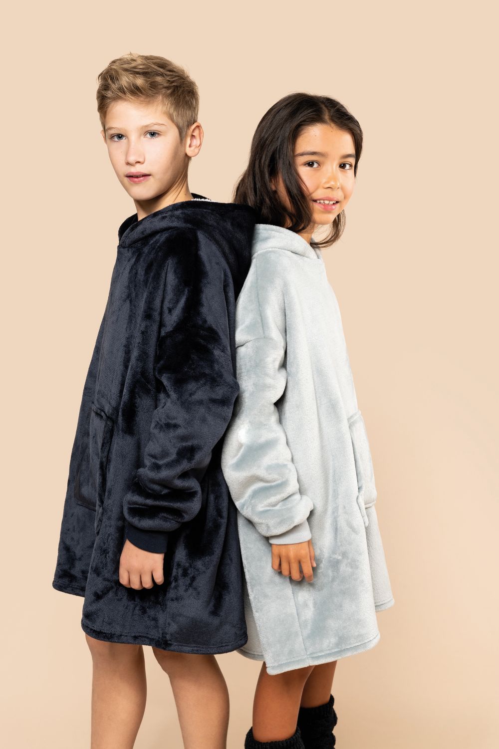 CozyCrest Poncho Kids - Geborduurd