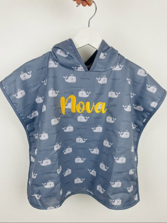 Fresk Kinder Poncho Walvis Blauw - Gepersonaliseerd