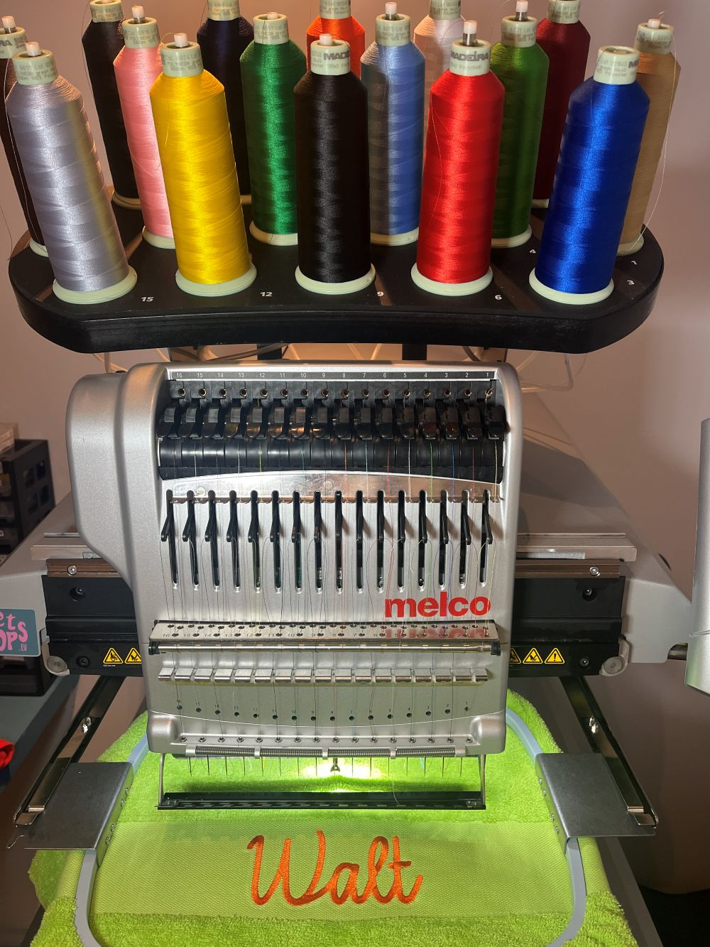 Professioneel geborduurde handdoek met naam kind