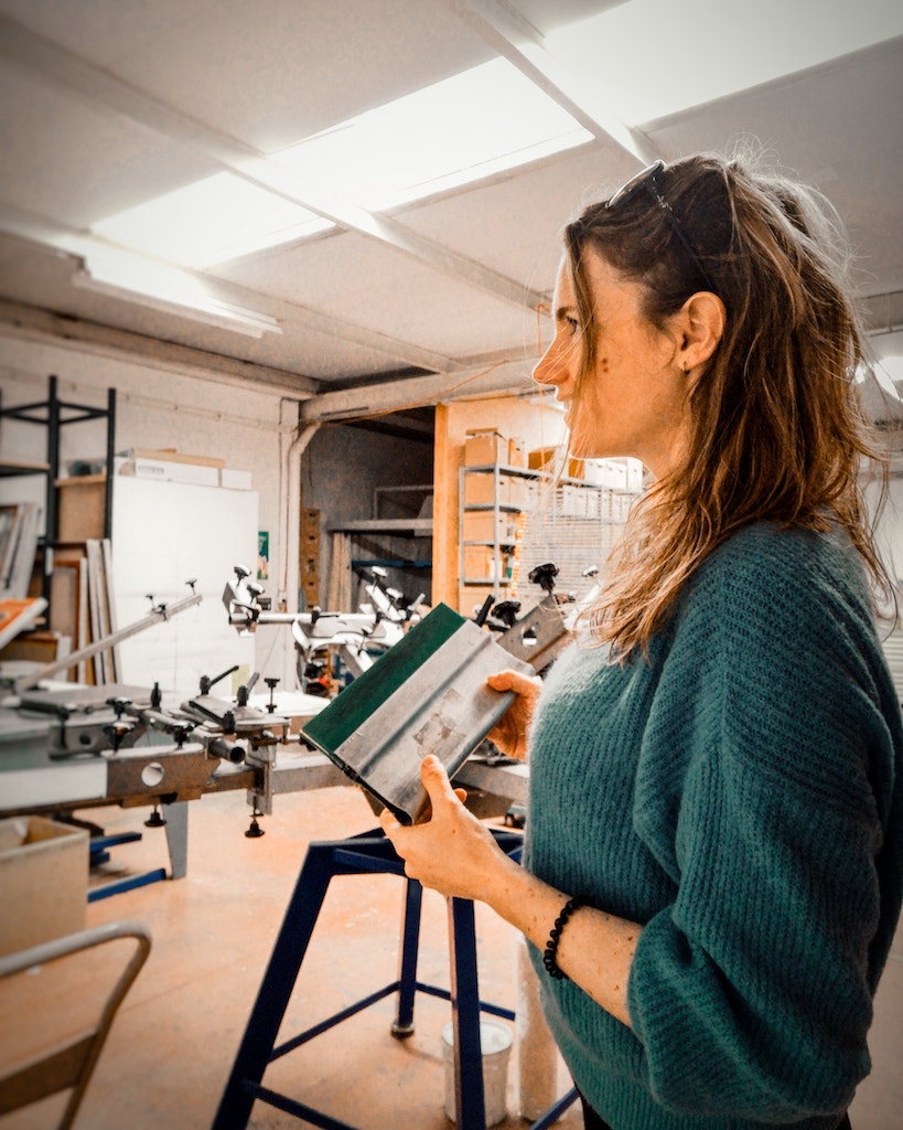 Blik achter de schermen in Zeefdrukkerij Antwerpen
